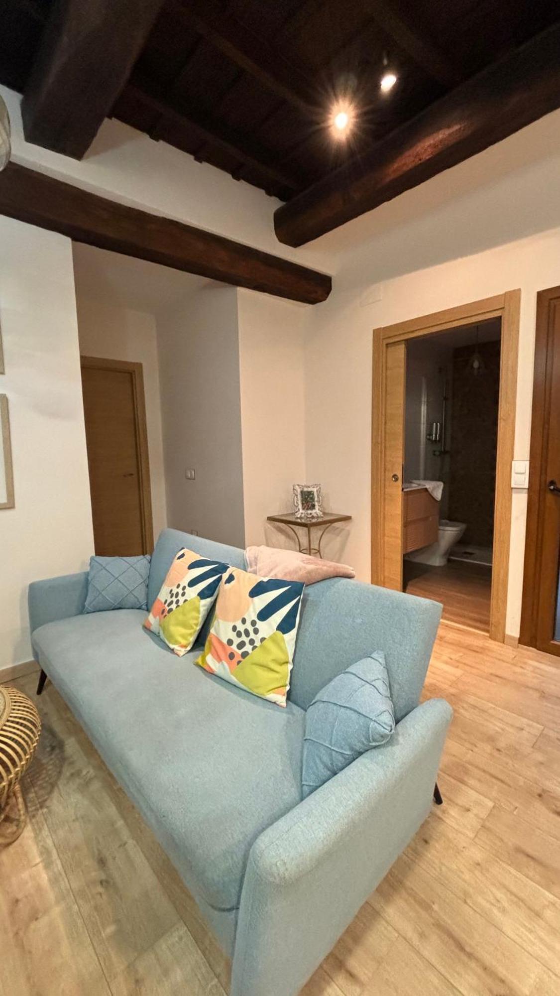 Apartamentos En El Valle Del Jerte Flores Para Angela Cabezuela Del Valle Luaran gambar
